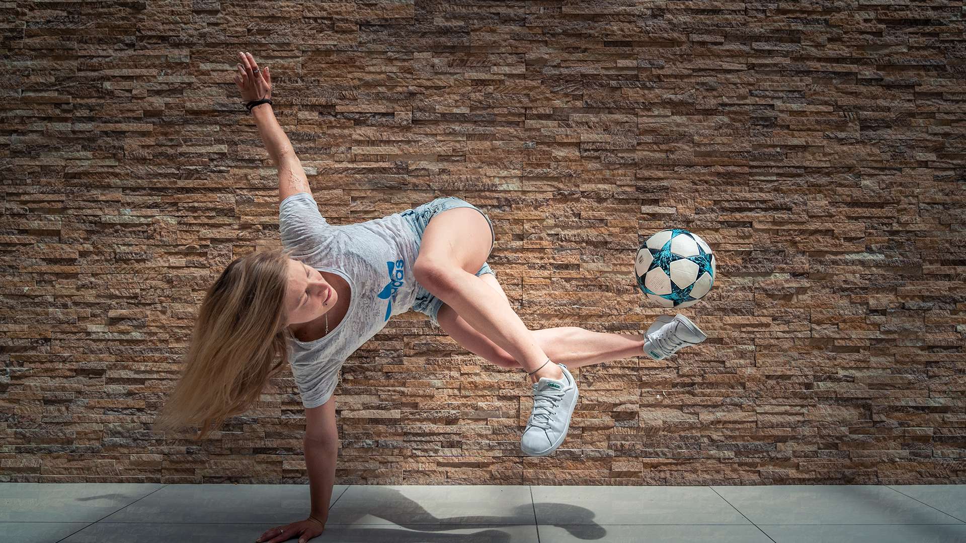 多次刷新纪 多次刷新纪