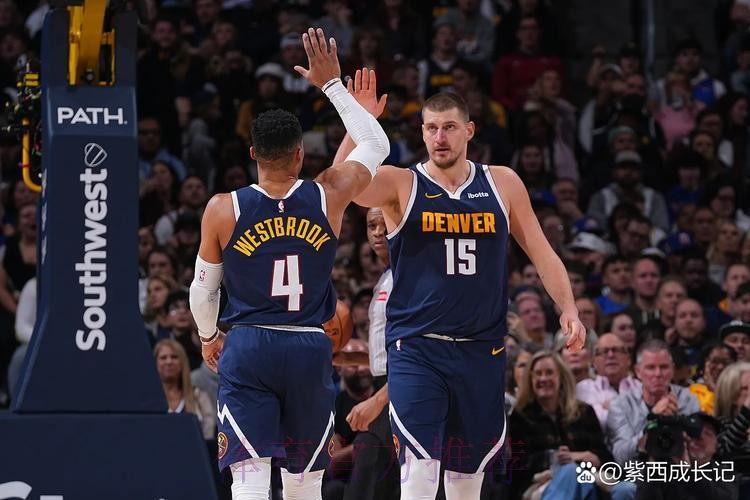 威尔斯出战17分钟,投篮10中5、三分3中0得到13分1助攻2抢断 威尔斯出战17分钟,投篮10中5、三分3中0得到13分1助攻2抢断